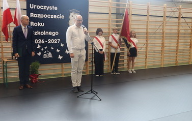 UROCZYSTE ROZPOCZĘCIE ROKU SZKOLNEGO 8