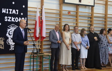 UROCZYSTE ROZPOCZĘCIE ROKU SZKOLNEGO 13
