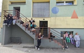 SPRZĄTANIE ŚWIATA 4