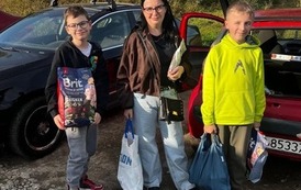 WIZYTA WOLONTARIUSZY W SCHRONISKU W OŁAWIE 14